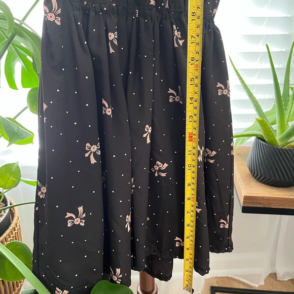Vintage inspired Abbey  Road dress- black, bows, size small - Picture 6 of 8